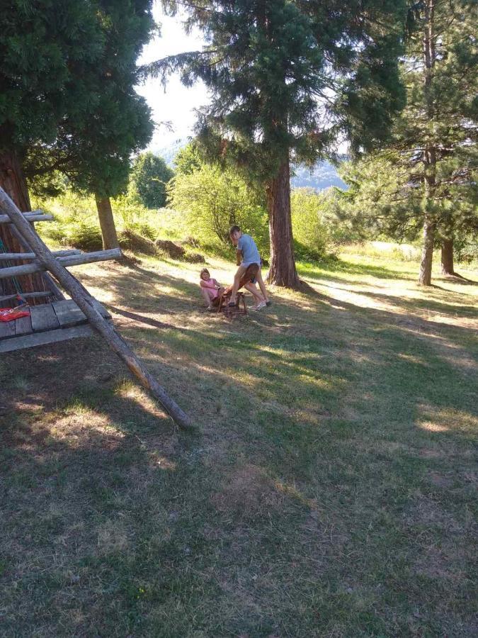 Apartmani Planinska Kuca, Jagodnja Krupanj Dış mekan fotoğraf
