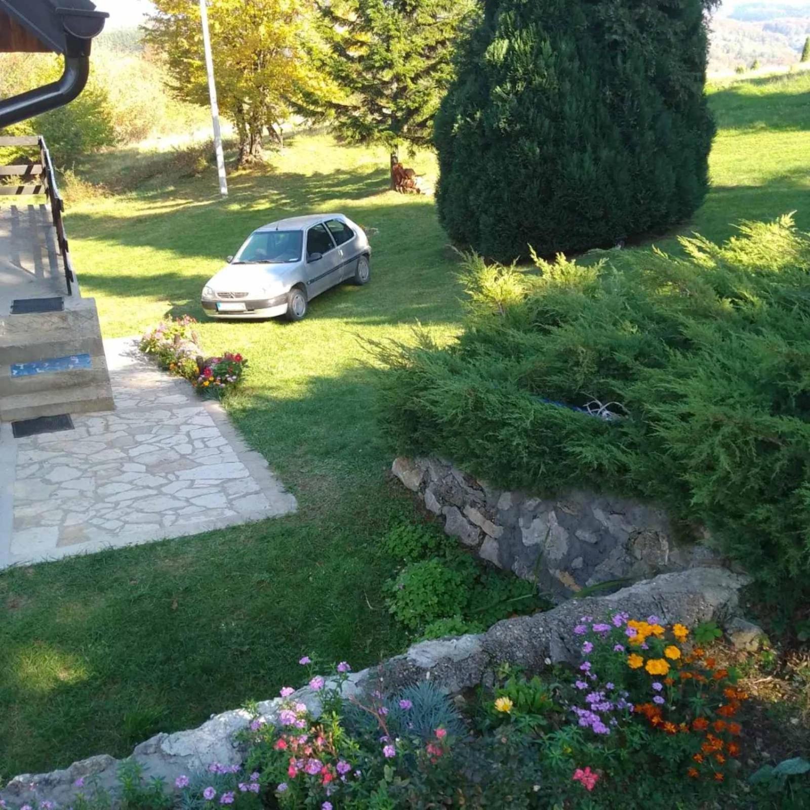 Apartmani Planinska Kuca, Jagodnja Krupanj Dış mekan fotoğraf